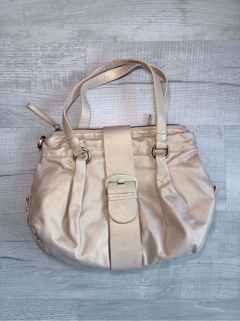 Michael Rome Designs Metallic Leather Handbag Convertible Crossbody Bag